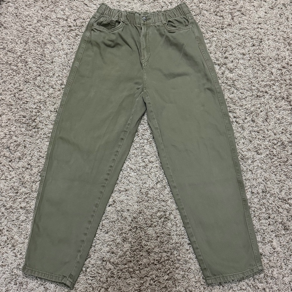 H&M Women’s High Rise Mom Jeans - Olive Green